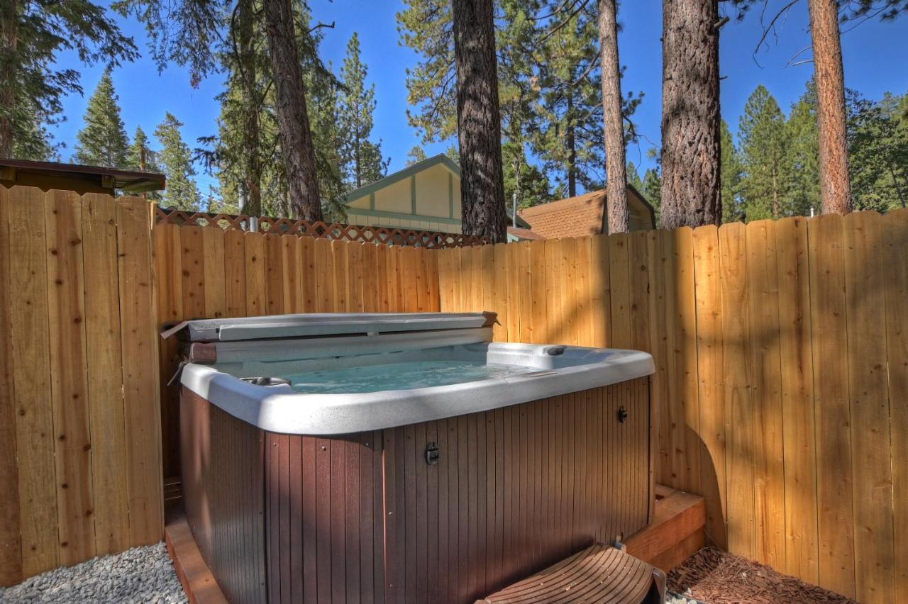 Summit Happy Cabin With Hot Tub! High Speed Ev Hookup, Close To Slopes Big Bear Lake Zewnętrze zdjęcie